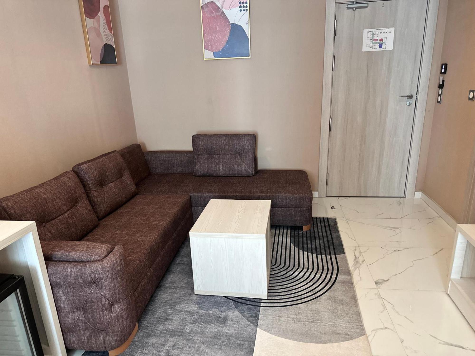 2H Hotel Oran Eksteriør bilde