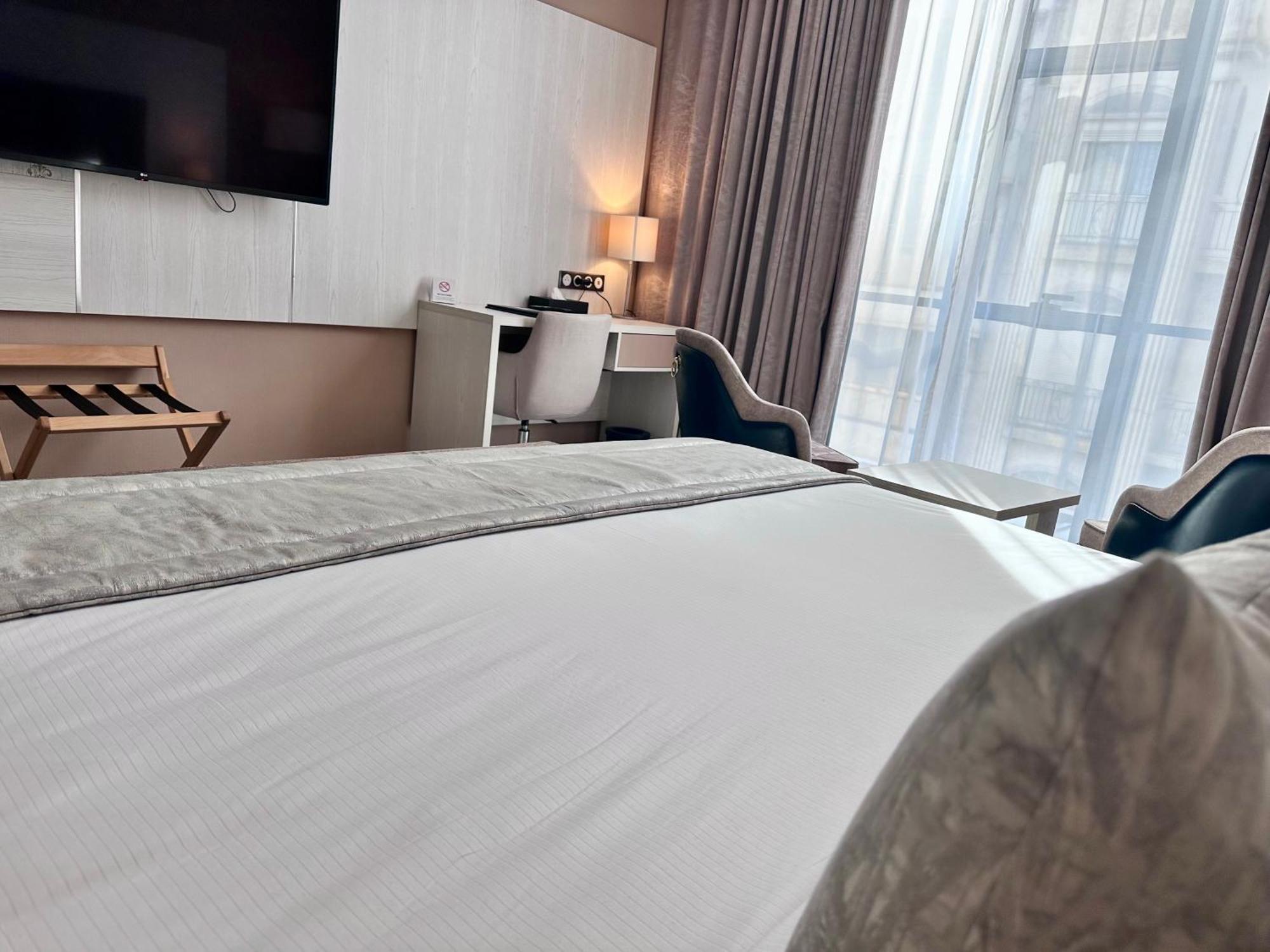 2H Hotel Oran Eksteriør bilde