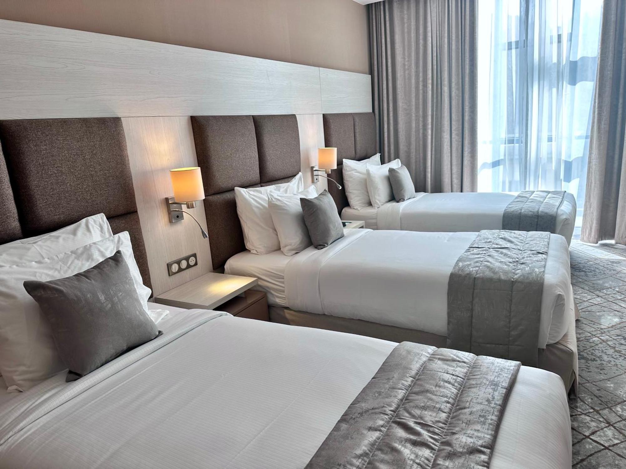 2H Hotel Oran Eksteriør bilde
