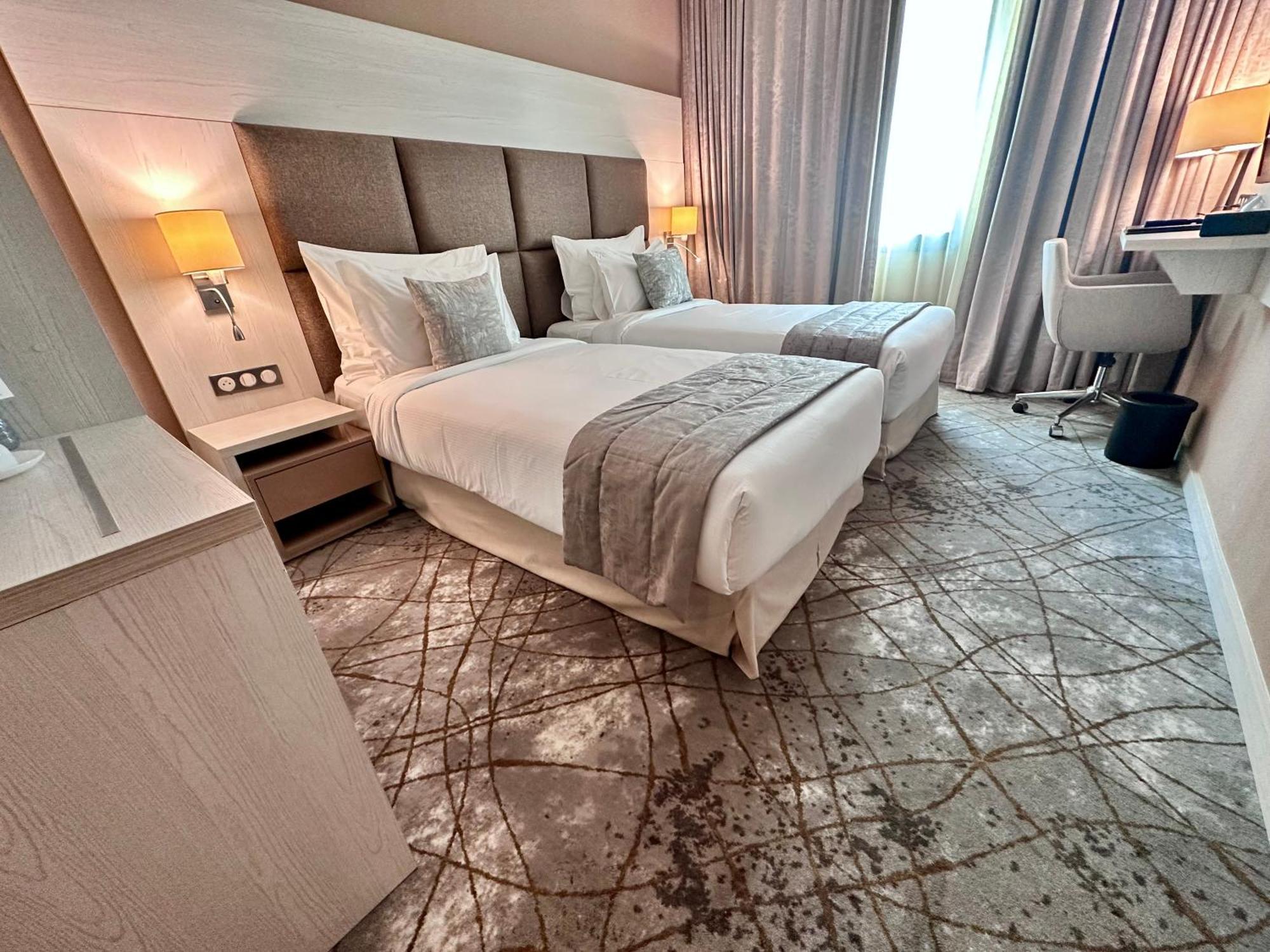 2H Hotel Oran Eksteriør bilde
